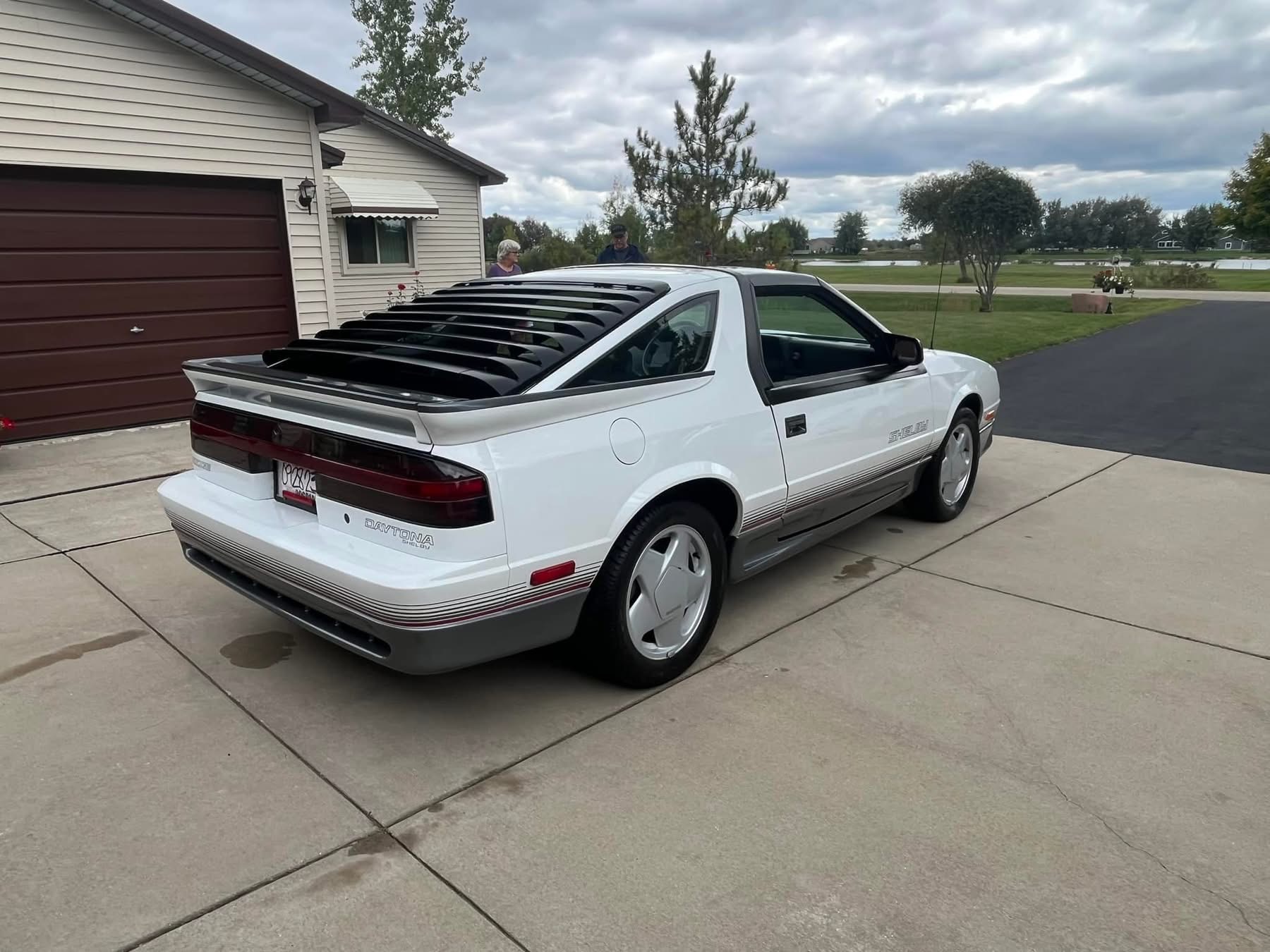 1989 Dodge Daytona Shelby - 5 Speed Manual - Time Capsule - Only
